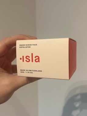 Isla Snow Scrub Face Exfoliator NIB